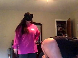 Papa gets his pest spanked