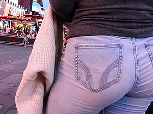 Jeans fundamentally all round crowed